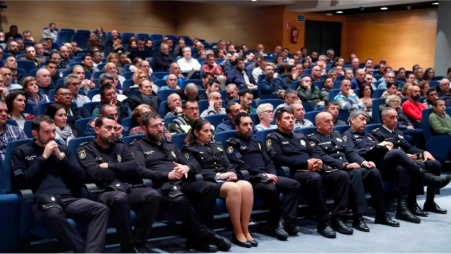 Colaboración con la Policía Nacional